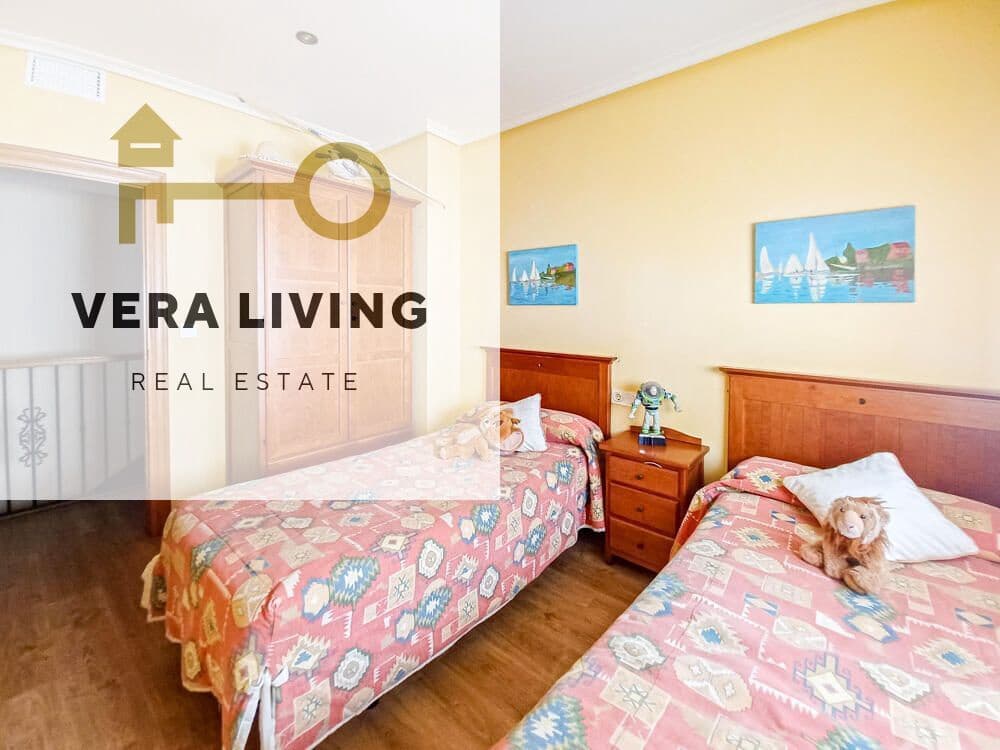 4 chambre Villa/Maison Mitoyenne à vendre à Vera - 320 000 € (Ref: 9751947)