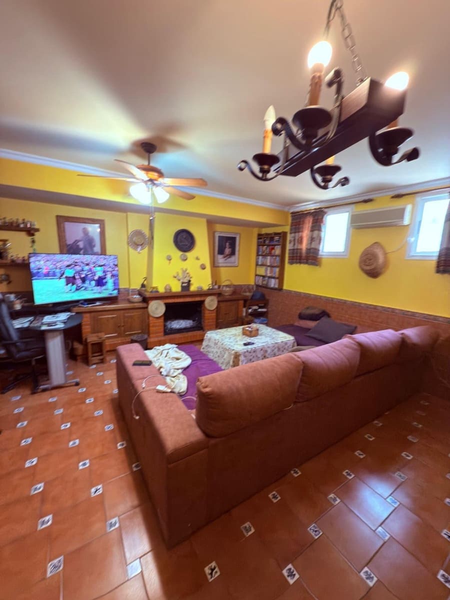 4 slaapkamer Appartement te koop in Almeria stad - € 425.000 (Ref: 9751949)