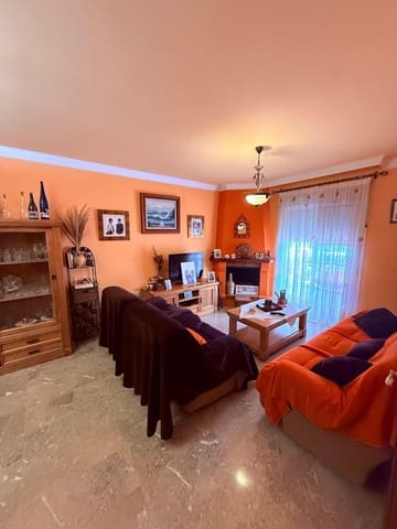 4 slaapkamer Appartement te koop in Almería stad - € 425.000 (Ref: 9751949)