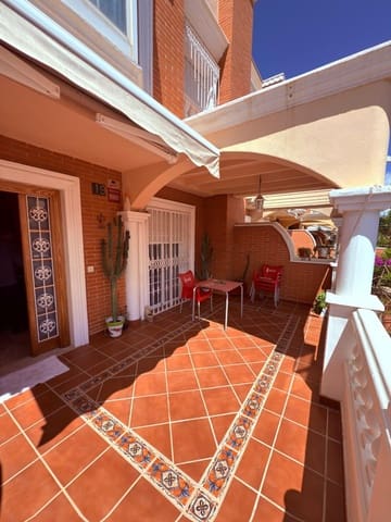 4 slaapkamer Appartement te koop in Almería stad - € 425.000 (Ref: 9751949)