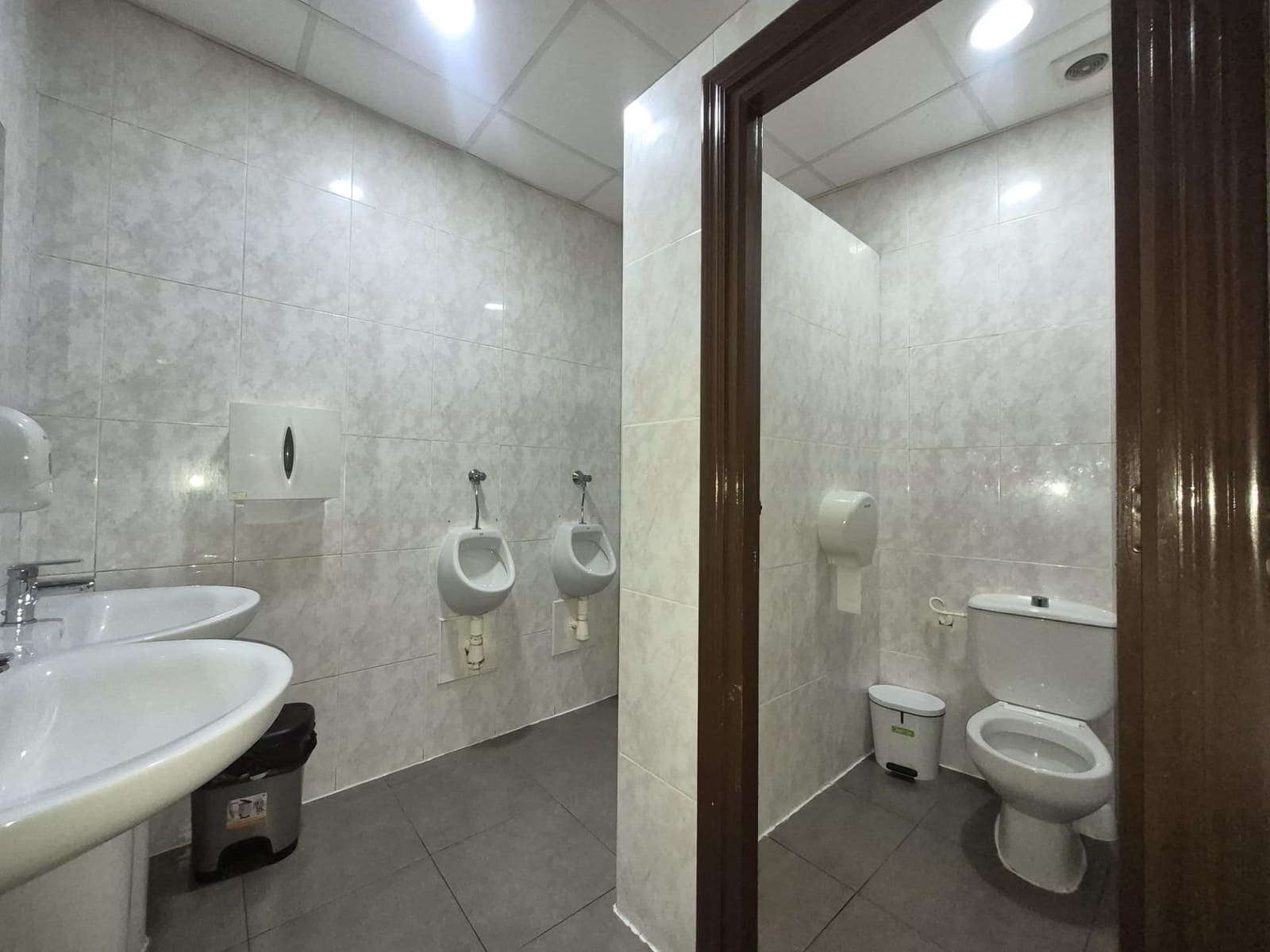 Bedrift til salgs i Cuevas del Almanzora - € 450 000 (Ref: 9751950)