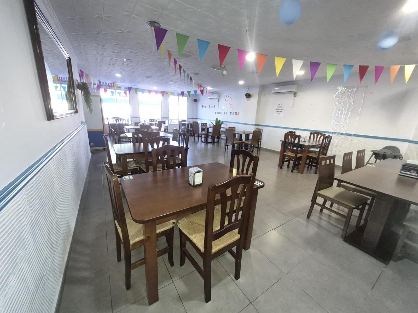 Bedrift til salgs i Cuevas del Almanzora - € 450 000 (Ref: 9751950)