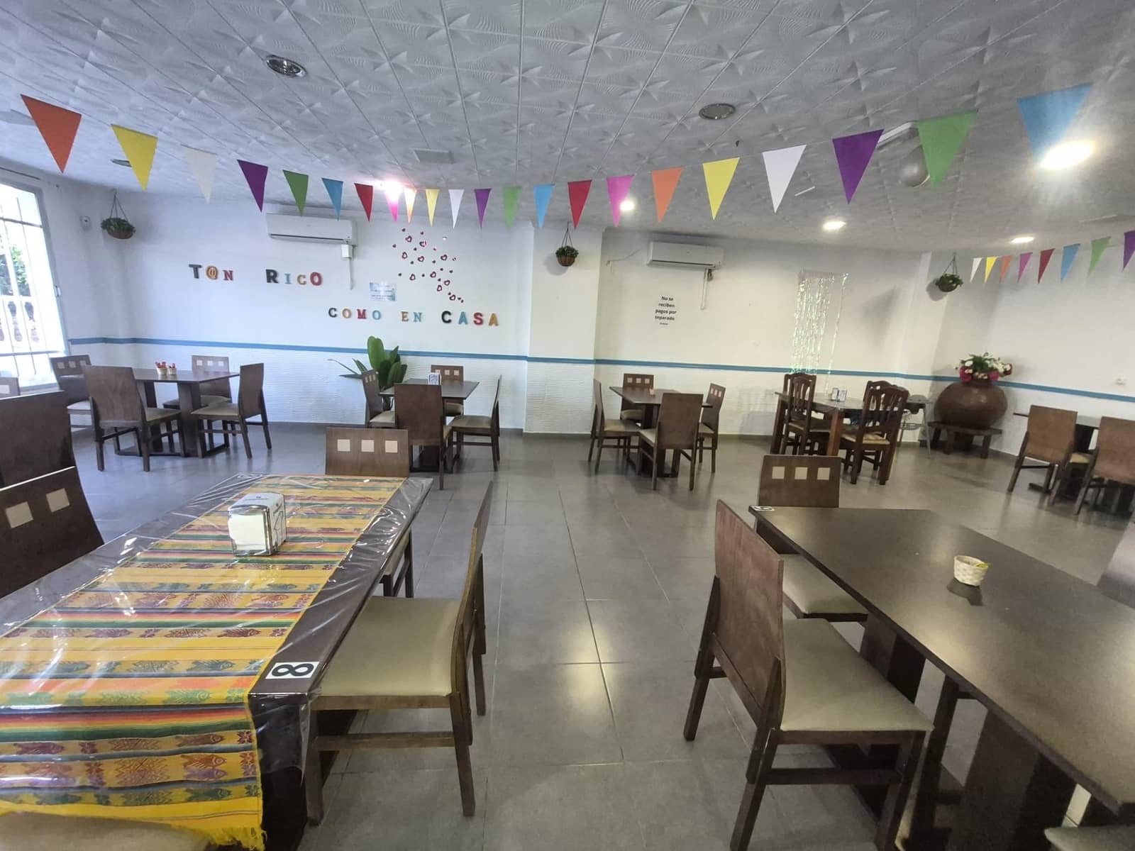 Bedrift til salgs i Cuevas del Almanzora - € 450 000 (Ref: 9751950)