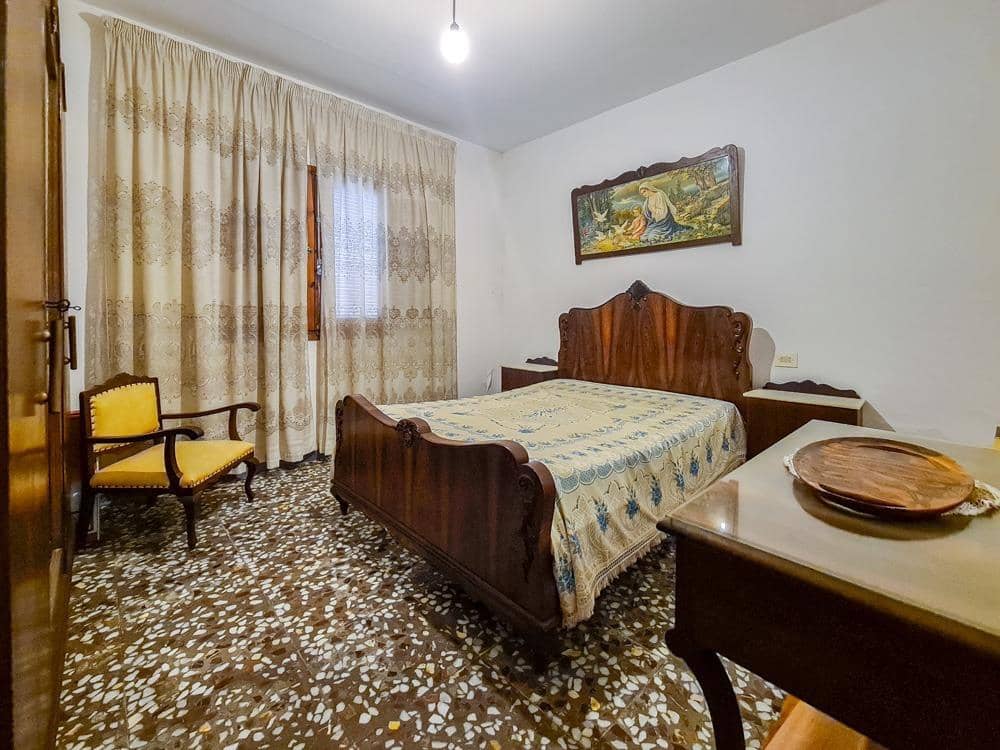 6 sypialnia Dom na sprzedaż w Cuevas del Almanzora z garażem - 169 000 € (Ref: 9761944)