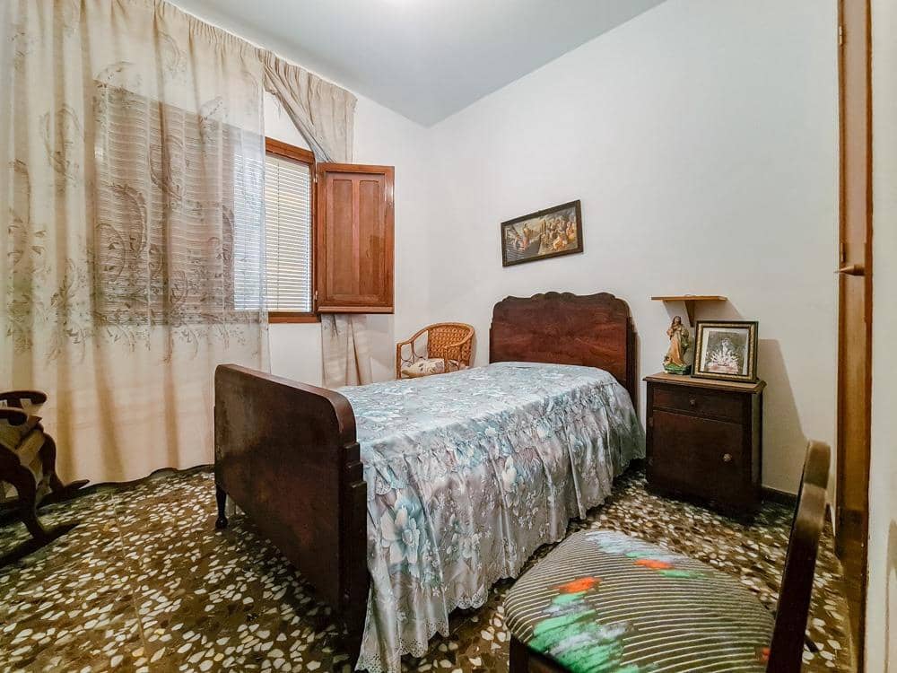 6 sypialnia Dom na sprzedaż w Cuevas del Almanzora z garażem - 169 000 € (Ref: 9761944)