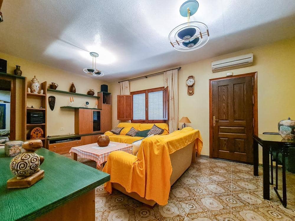 6 sypialnia Dom na sprzedaż w Cuevas del Almanzora z garażem - 169 000 € (Ref: 9761944)