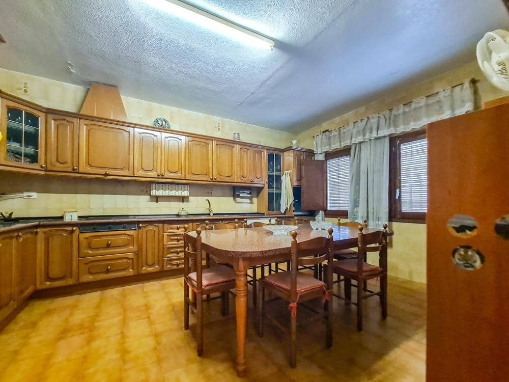6 sypialnia Dom na sprzedaż w Cuevas del Almanzora z garażem - 169 000 € (Ref: 9761944)