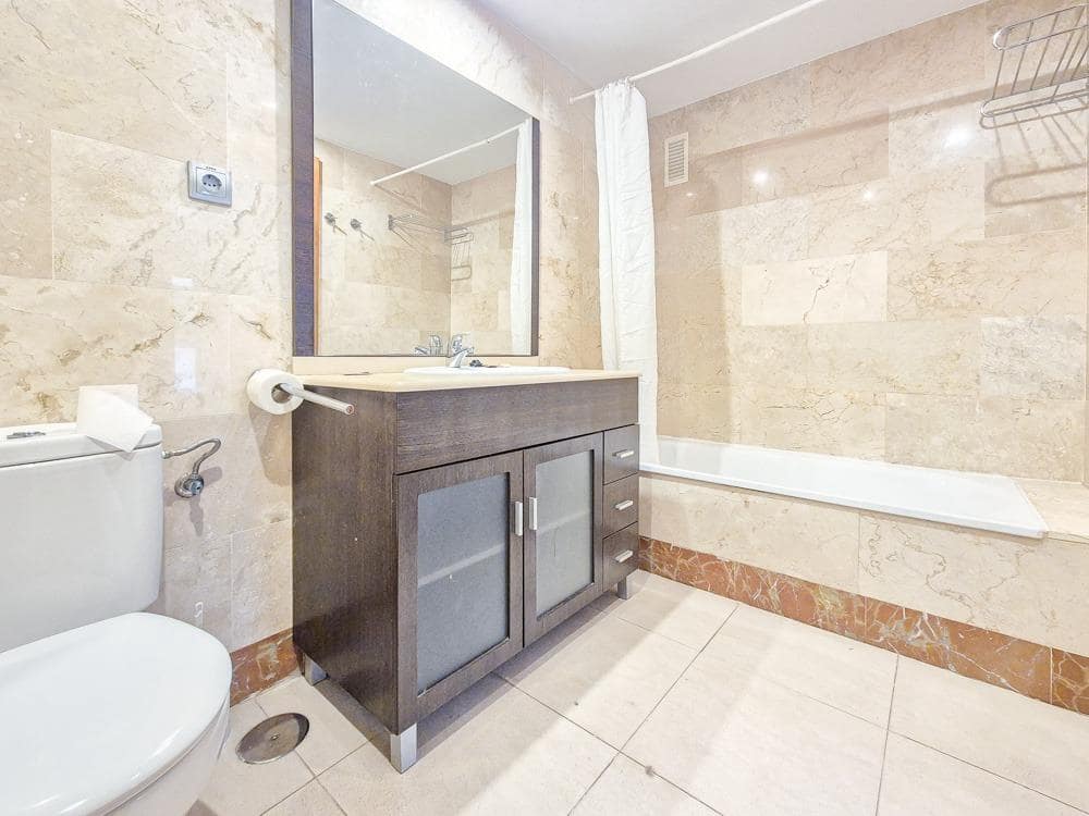 3 chambre Appartement à vendre à Puerto del Rey avec piscine garage - 139 900 € (Ref: 9763611)