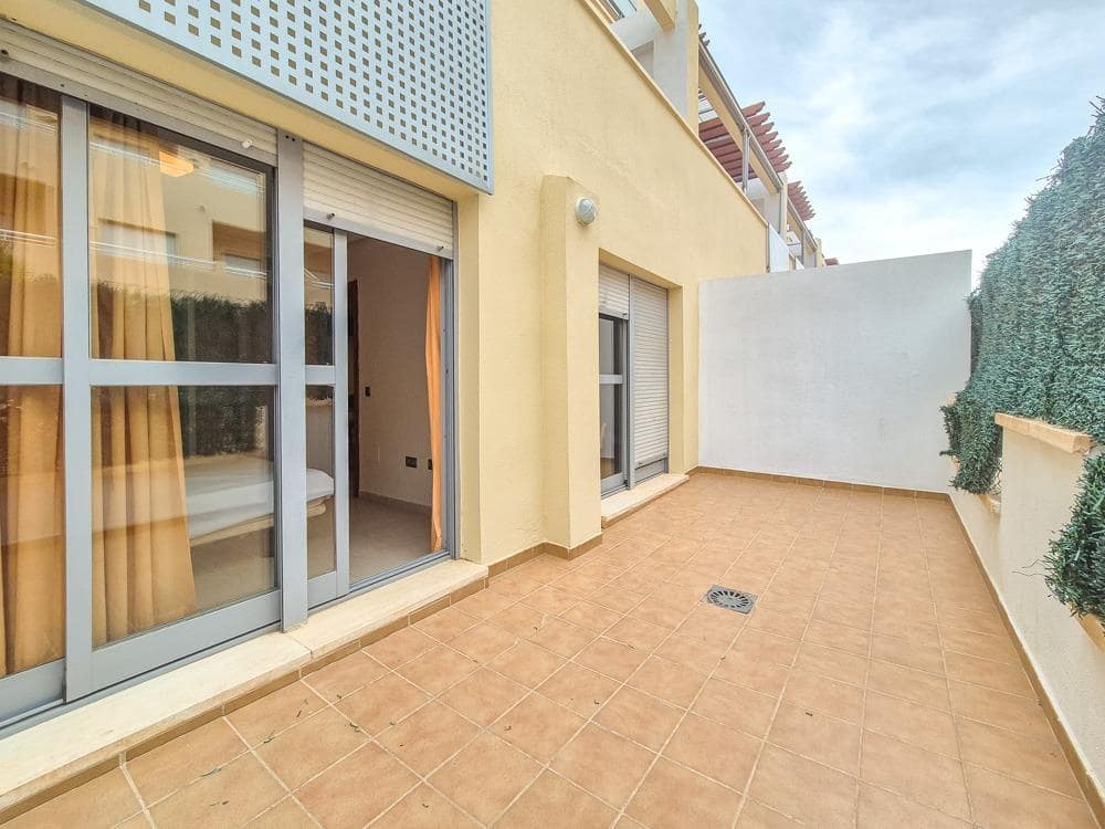 3 chambre Appartement à vendre à Puerto del Rey avec piscine garage - 139 900 € (Ref: 9763611)