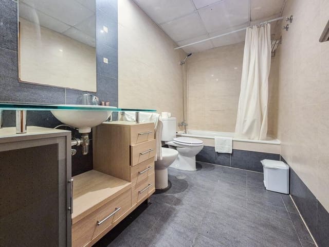 3 chambre Appartement à vendre à Puerto del Rey, Vera avec piscine garage - 139 900 € (Ref: 9763611)