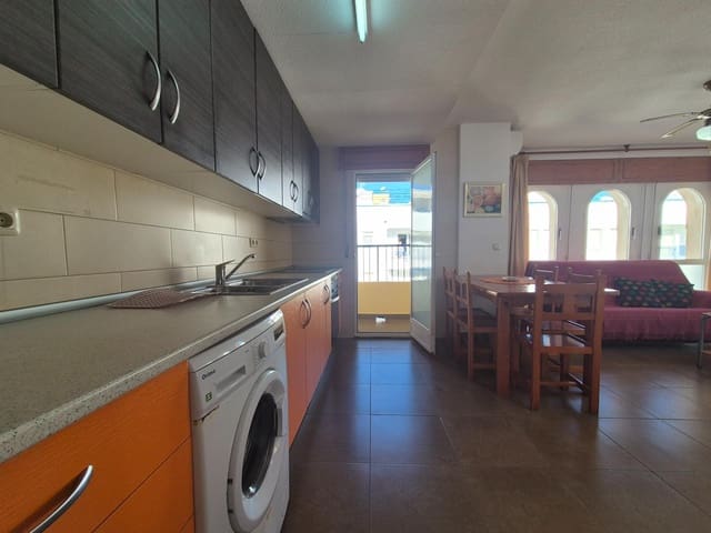 3 soveværelse Lejlighed til salg i Garrucha med swimmingpool - € 180.000 (Ref: 9783101)