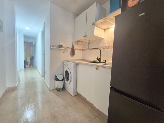 Apartamento de 2 habitaciones en Garrucha en venta - 110.000 € (Ref: 9801466)