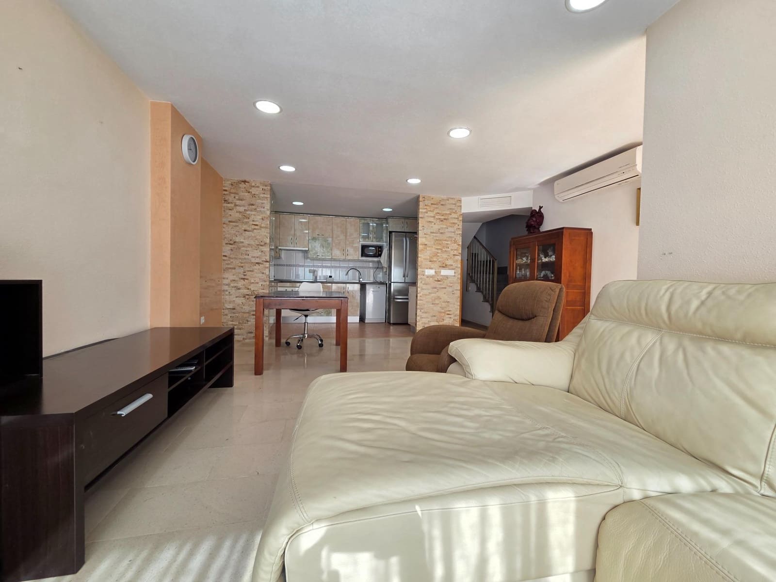 Apartamento de 4 habitaciones en Garrucha en venta con piscina garaje - 260.000 € (Ref: 9801468)