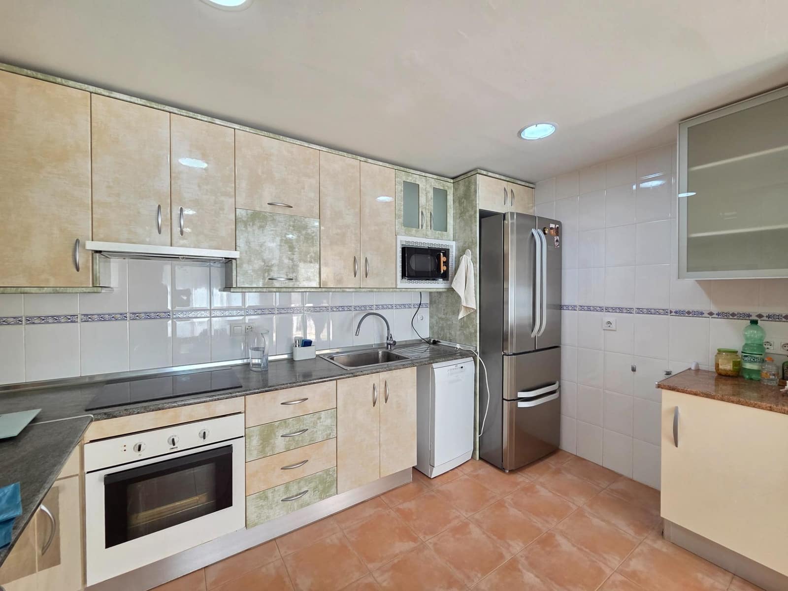 Apartamento de 4 habitaciones en Garrucha en venta con piscina garaje - 260.000 € (Ref: 9801468)