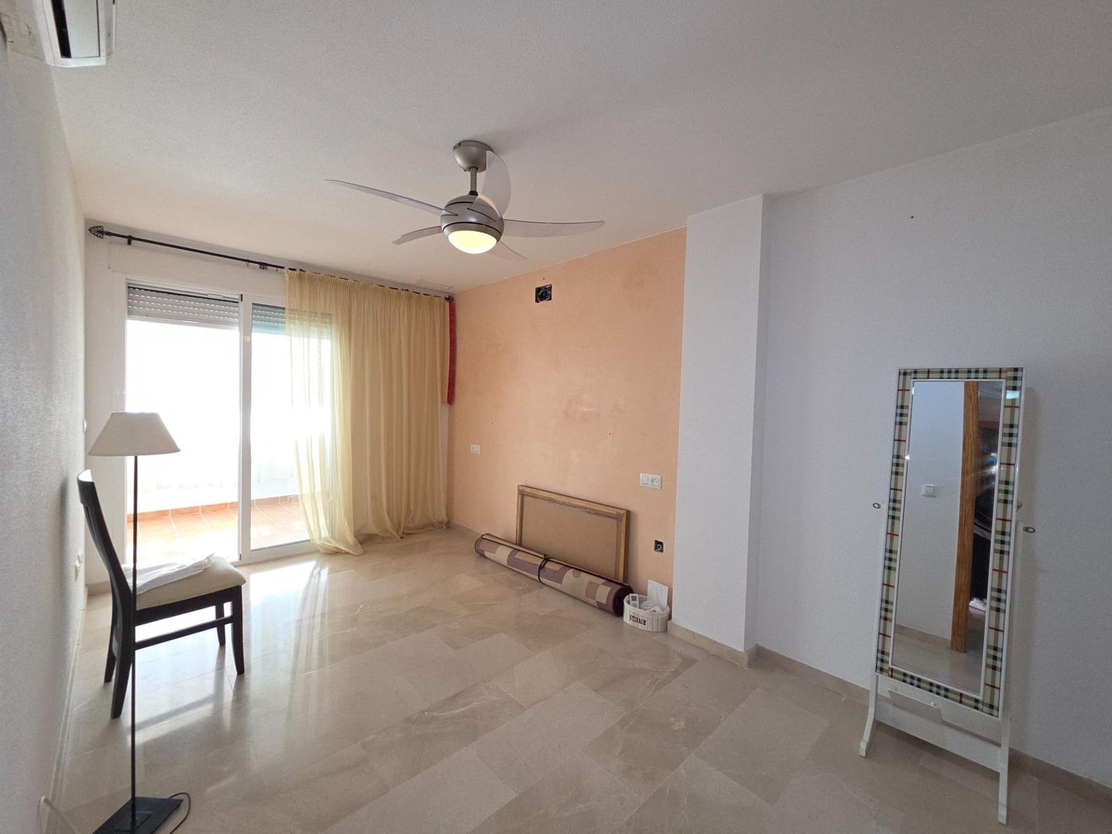 Apartamento de 4 habitaciones en Garrucha en venta con piscina garaje - 260.000 € (Ref: 9801468)