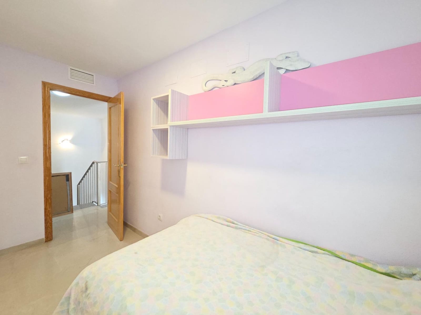 Apartamento de 4 habitaciones en Garrucha en venta con piscina garaje - 260.000 € (Ref: 9801468)