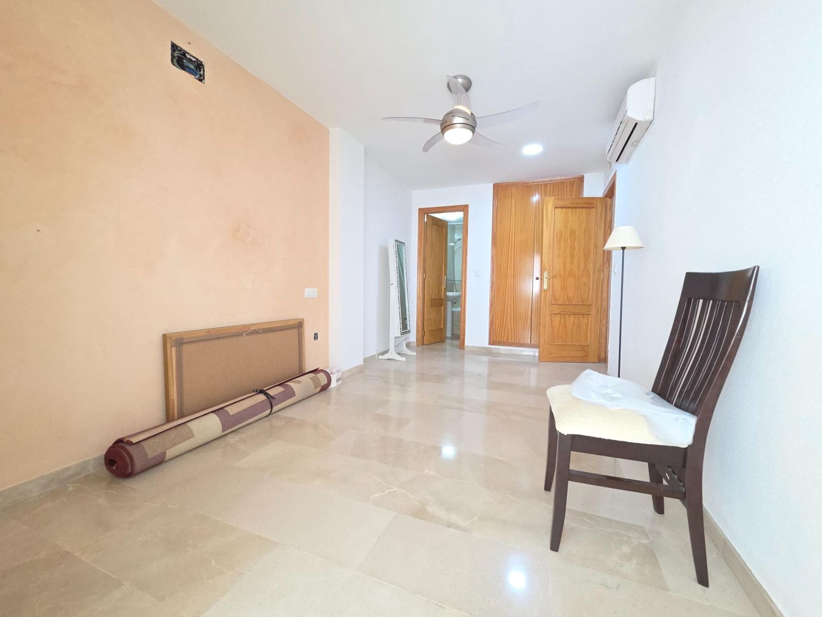 Apartamento de 4 habitaciones en Garrucha en venta con piscina garaje - 260.000 € (Ref: 9801468)