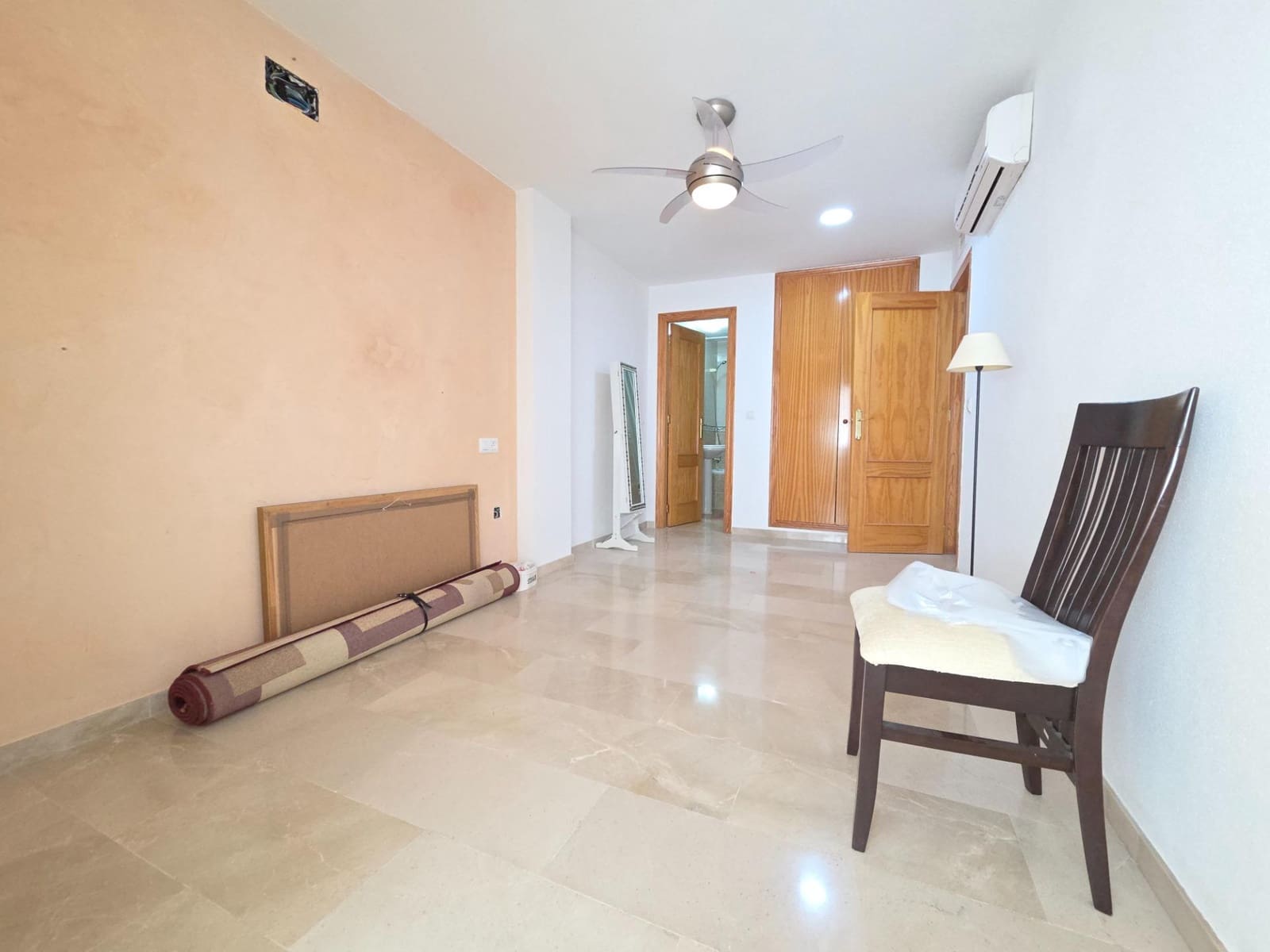 Apartamento de 4 habitaciones en Garrucha en venta con piscina garaje - 260.000 € (Ref: 9801468)