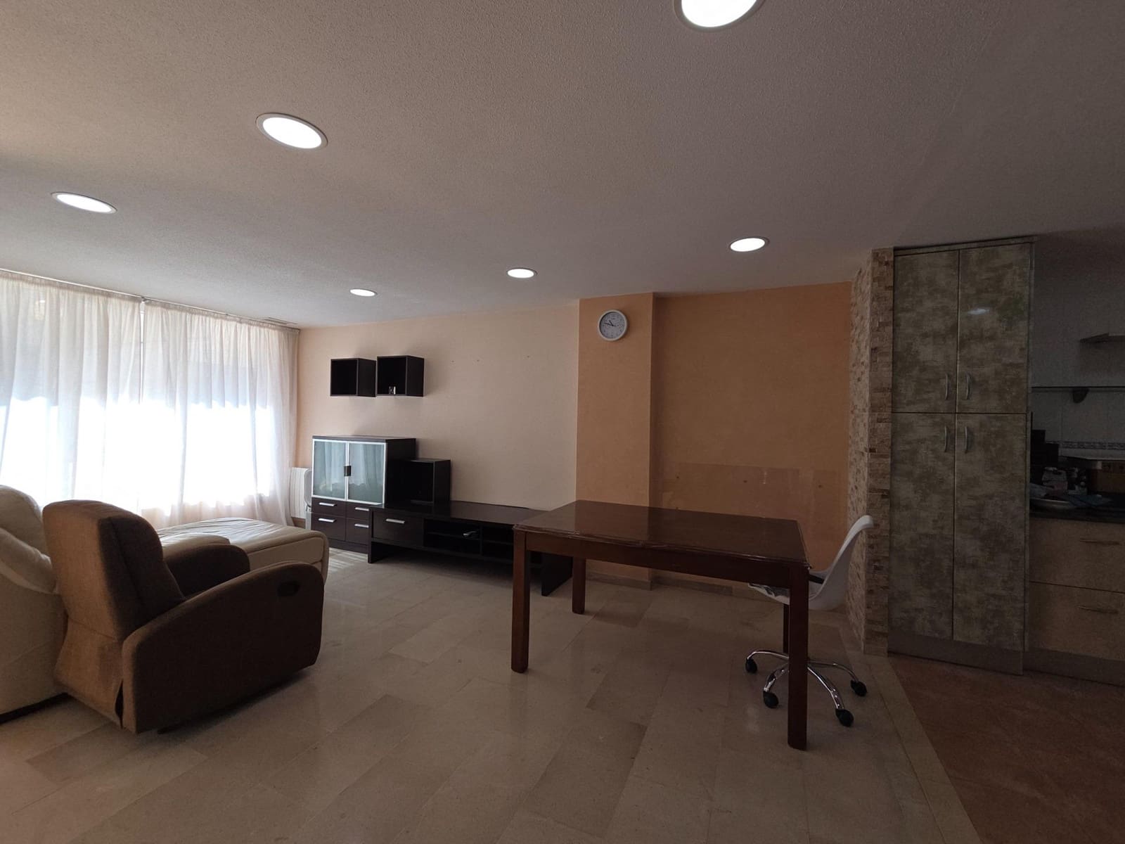 Apartamento de 4 habitaciones en Garrucha en venta con piscina garaje - 260.000 € (Ref: 9801468)