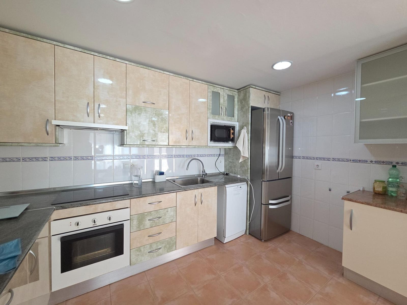 Apartamento de 4 habitaciones en Garrucha en venta con piscina garaje - 260.000 € (Ref: 9801468)