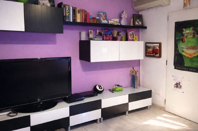 Chalet de 3 habitaciones en Vera en venta con piscina - 200.000 € (Ref: 9811539)
