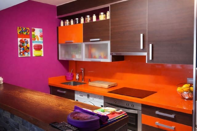 Chalet de 3 habitaciones en Vera en venta con piscina - 200.000 € (Ref: 9811539)