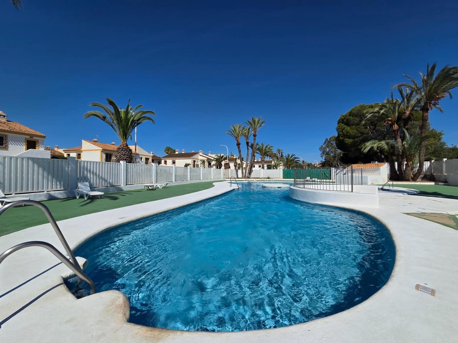 2 bedroom Apartment for sale in Vera with pool - € 275,000 (Ref: 9851708)