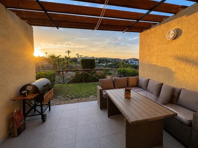 2 sovrum Radhus till salu i Valle del Este, Vera med pool - 195 000 € (Ref: 9910997)