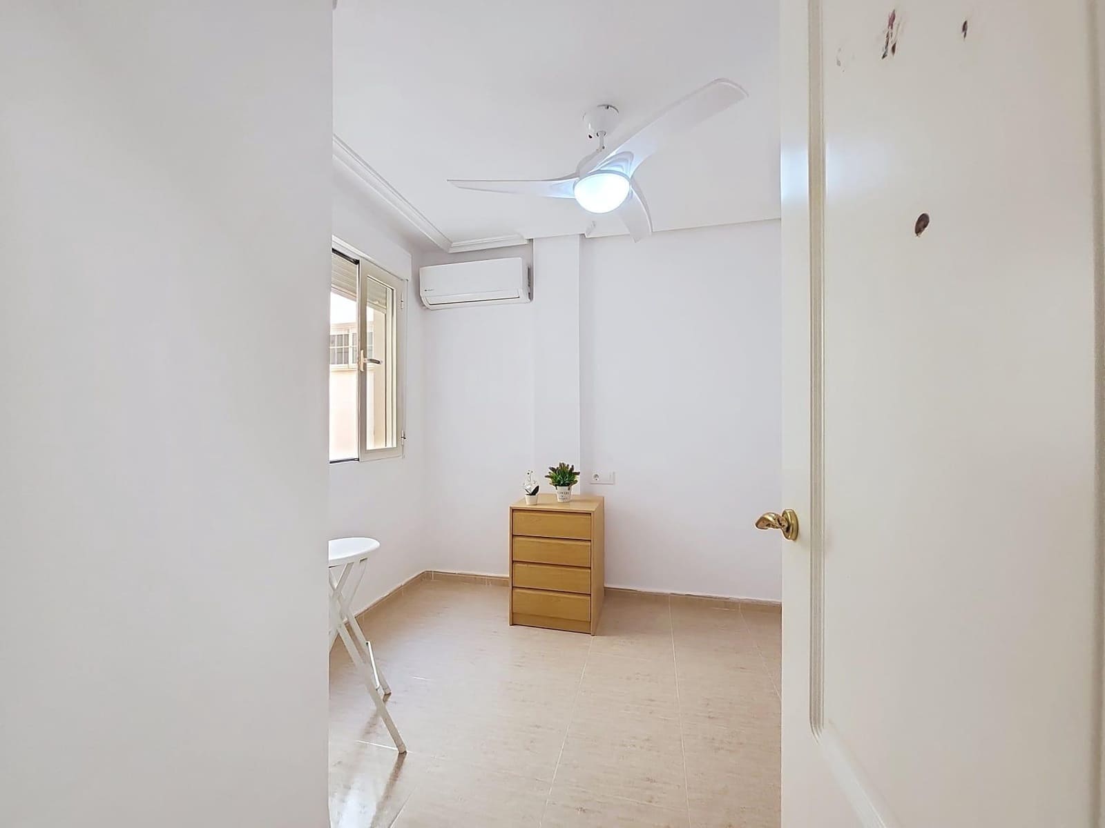 3 Zimmer Apartment zu verkaufen in Santiago de la Ribera mit Garage - 155.000 € (Ref: 9816075)