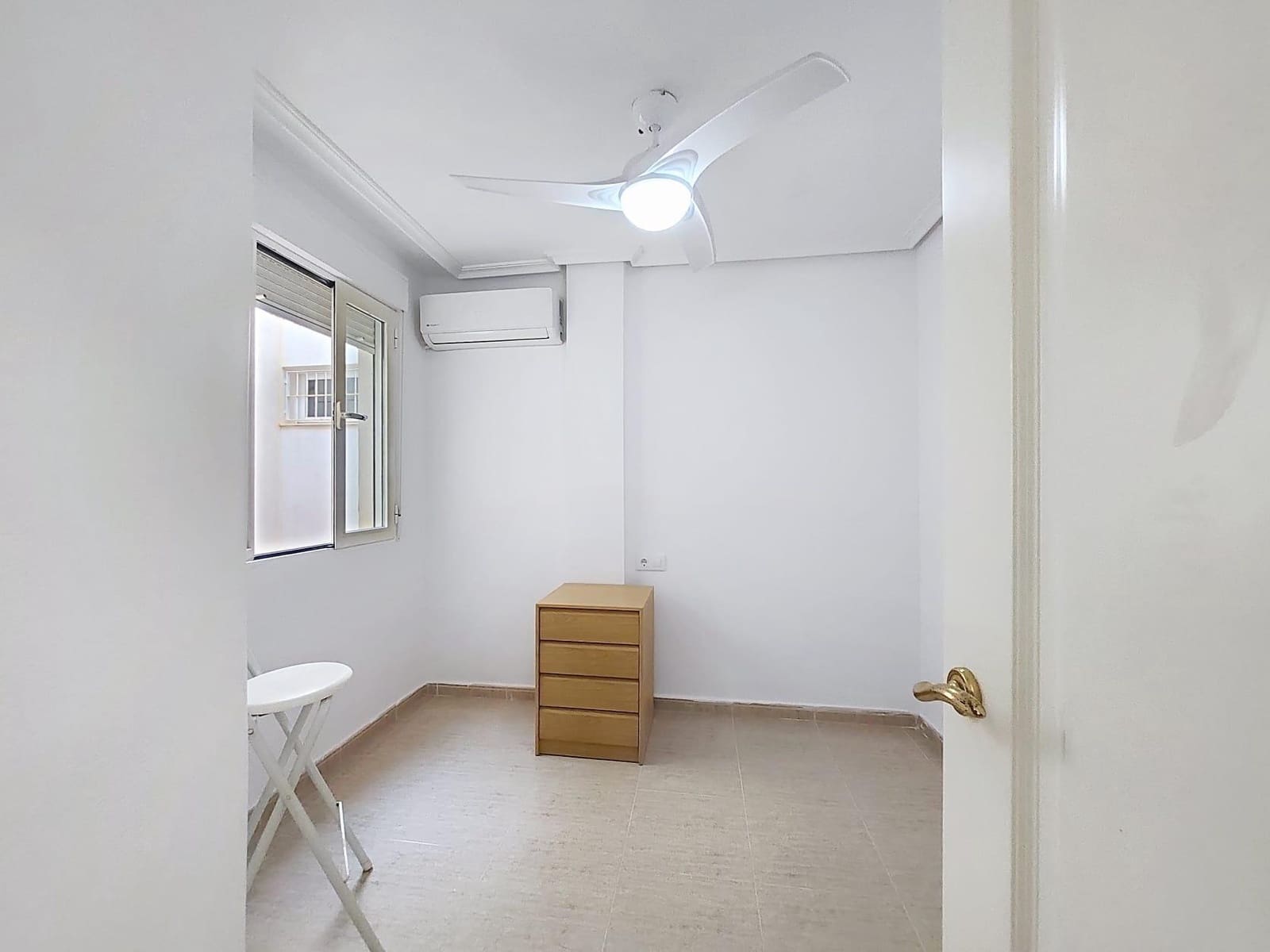 3 Zimmer Apartment zu verkaufen in Santiago de la Ribera mit Garage - 155.000 € (Ref: 9816075)