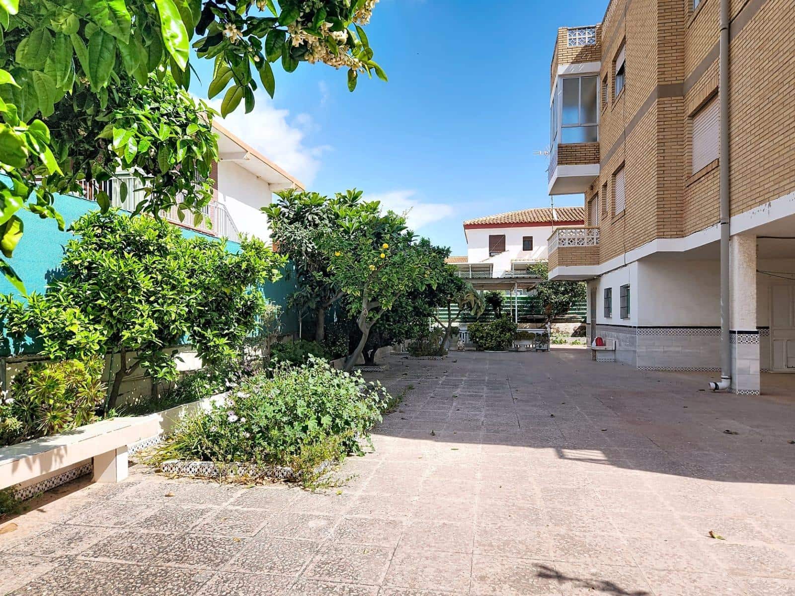 2 soverom Leilighet til salgs i Los Narejos med garasje - € 135 000 (Ref: 9816079)