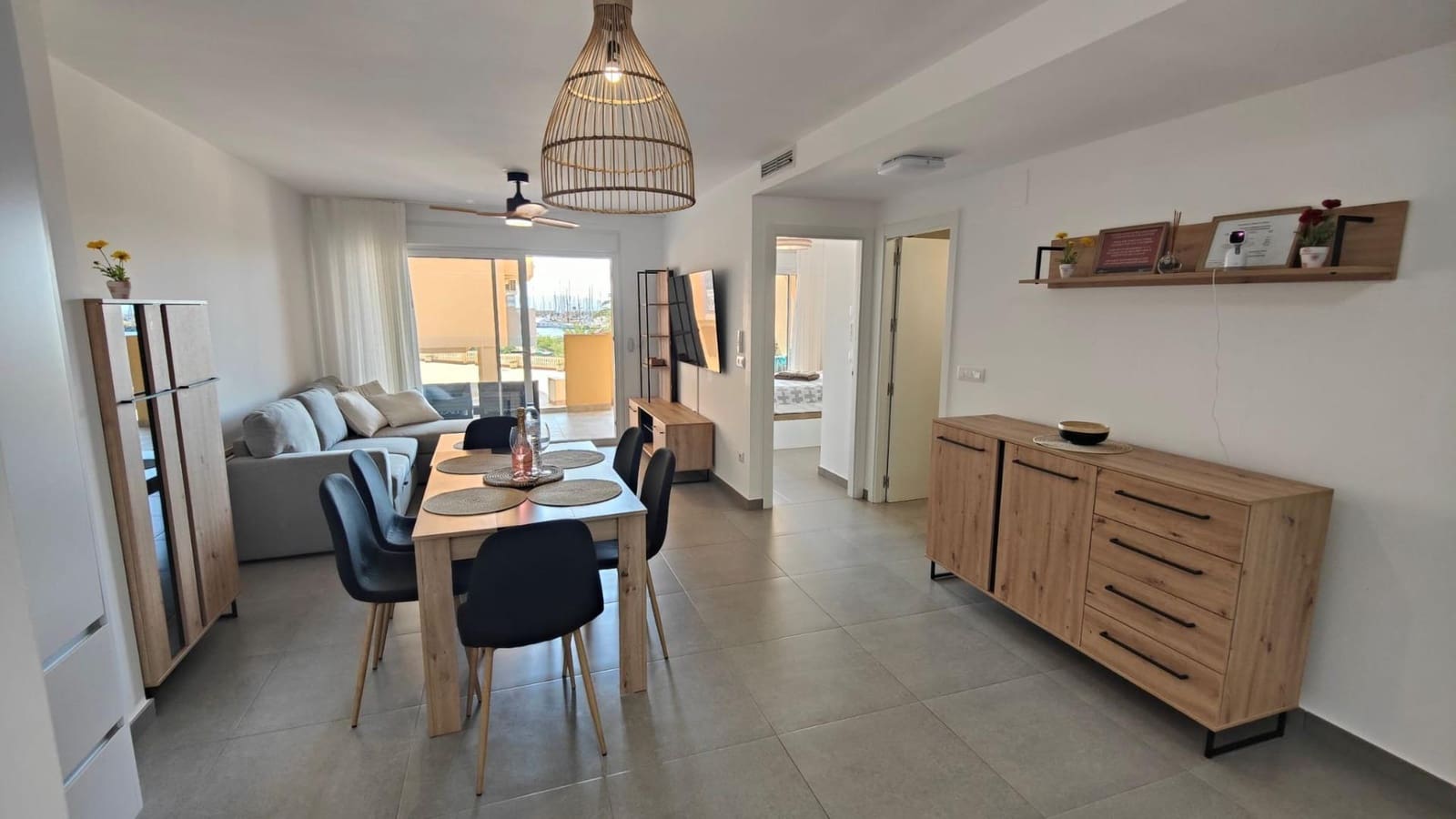 2 bedroom Apartment for sale in La Manga del Mar Menor with pool garage - € 235,000 (Ref: 9820495)
