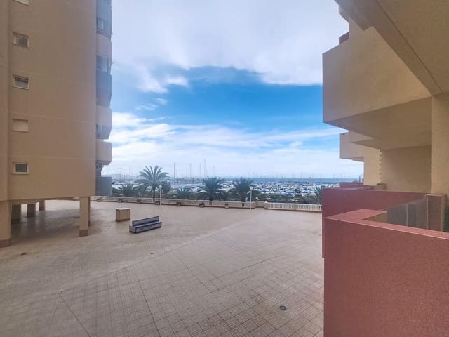 2 bedroom Apartment for sale in La Manga del Mar Menor with pool garage - € 235,000 (Ref: 9820495)