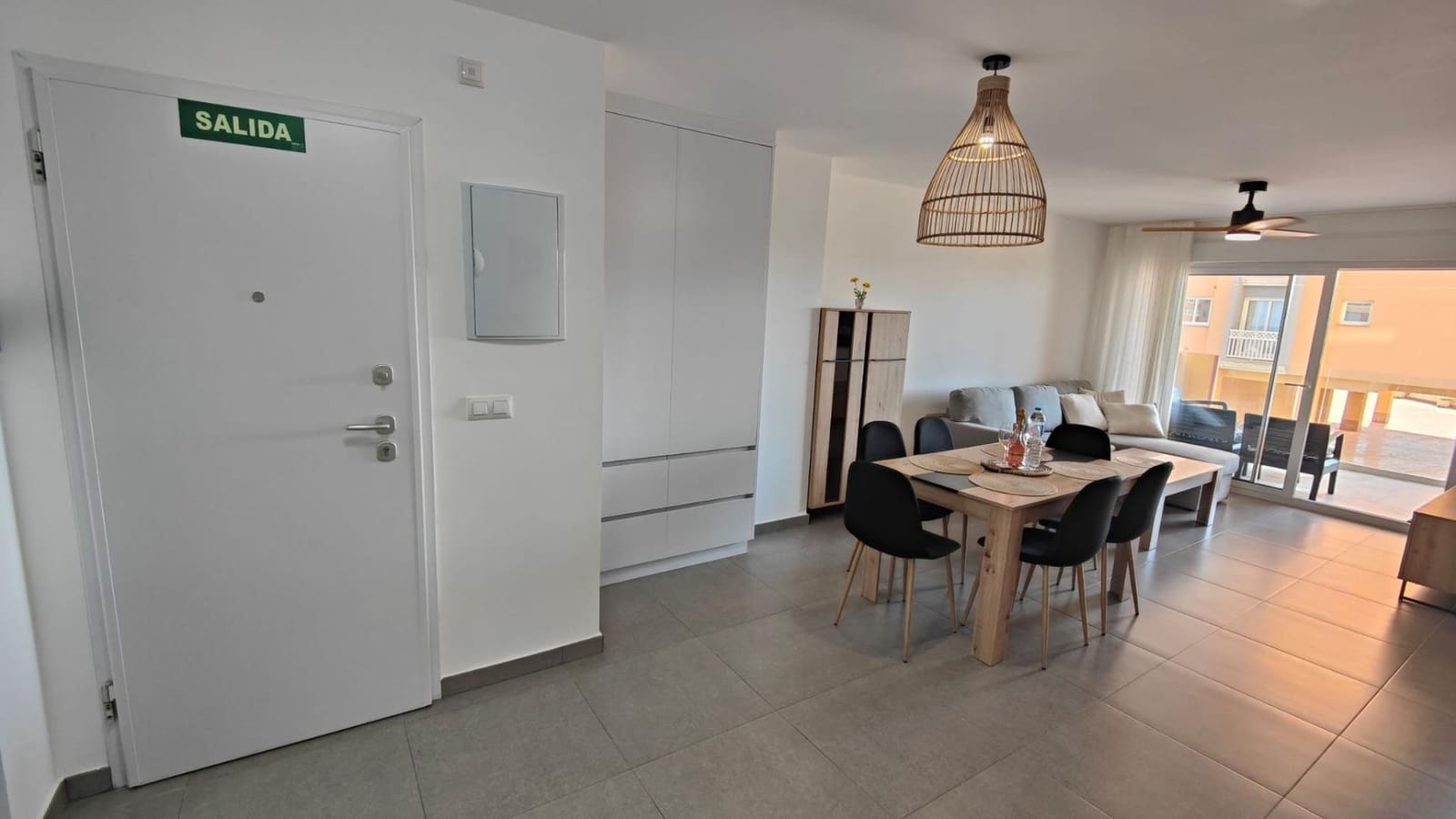 2 bedroom Apartment for sale in La Manga del Mar Menor with pool garage - € 235,000 (Ref: 9820495)
