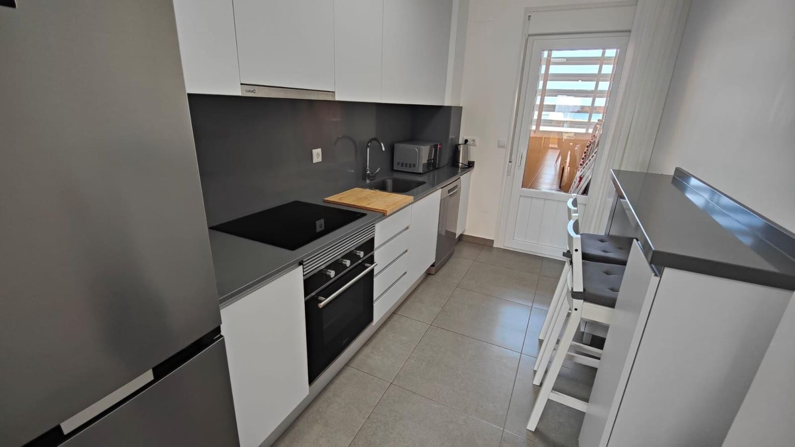 2 bedroom Apartment for sale in La Manga del Mar Menor with pool garage - € 235,000 (Ref: 9820495)
