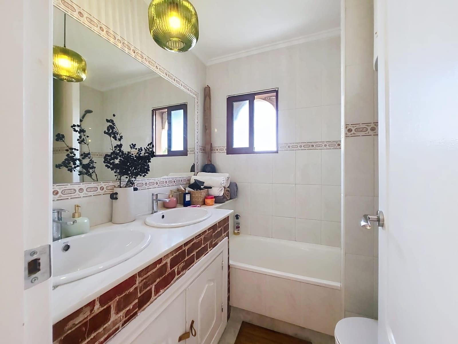 Apartamento de 2 habitaciones en Los Alcázares en venta con piscina garaje - 265.000 € (Ref: 9825242)