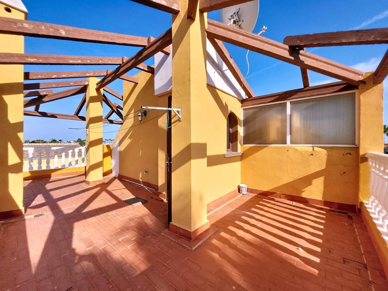 Apartamento de 2 habitaciones en Los Alcázares en venta con piscina garaje - 265.000 € (Ref: 9825242)