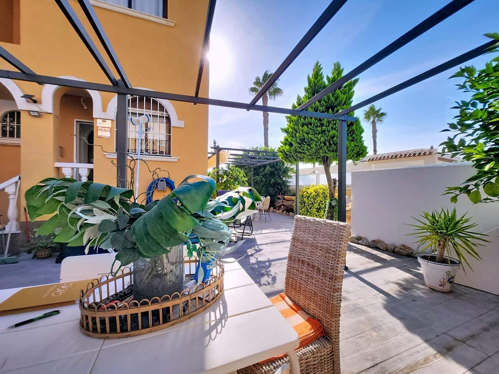 Apartamento de 2 habitaciones en Los Alcázares en venta con piscina garaje - 265.000 € (Ref: 9825242)