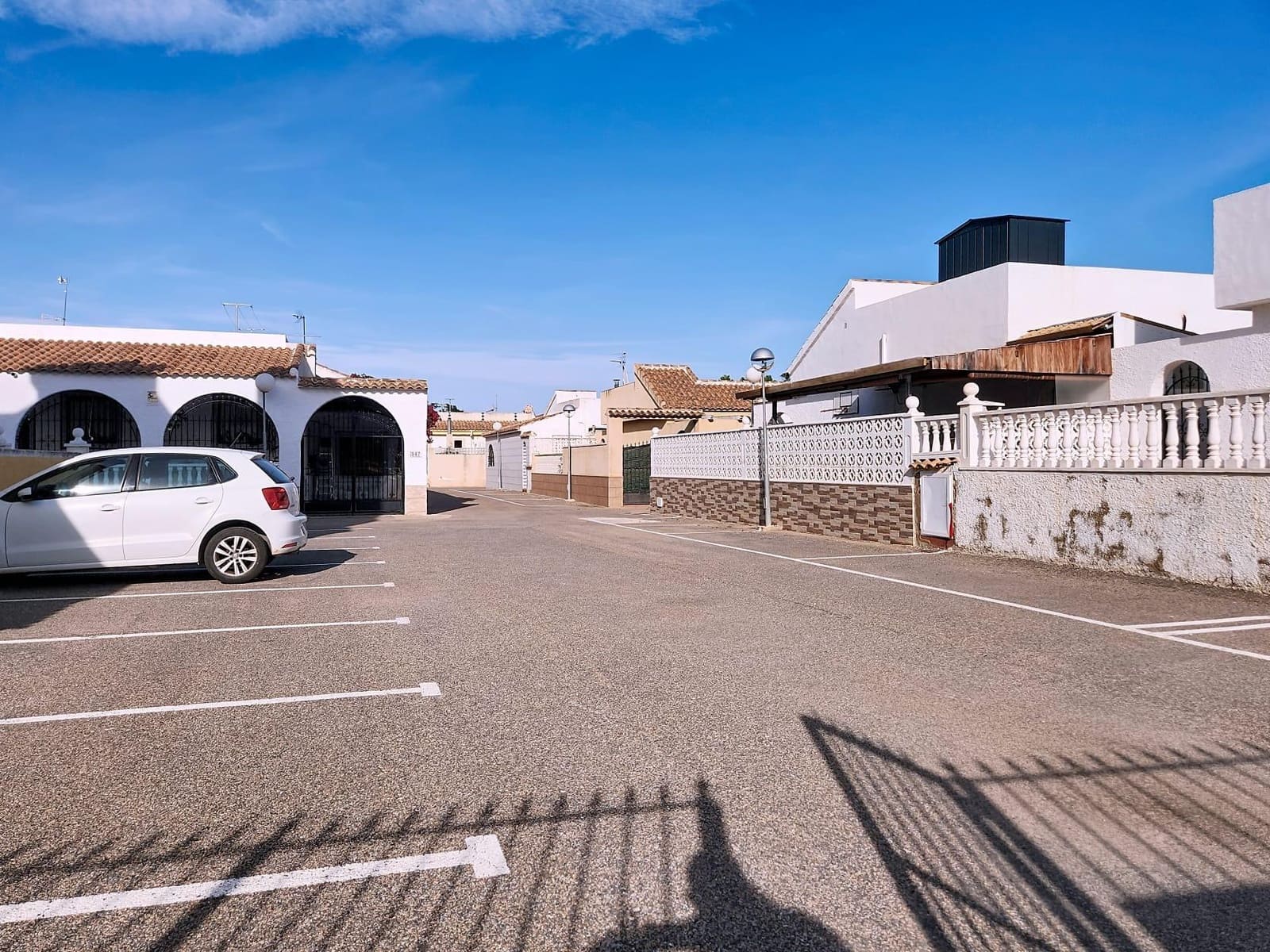 Apartamento de 2 habitaciones en Los Alcázares en venta con piscina garaje - 265.000 € (Ref: 9825242)