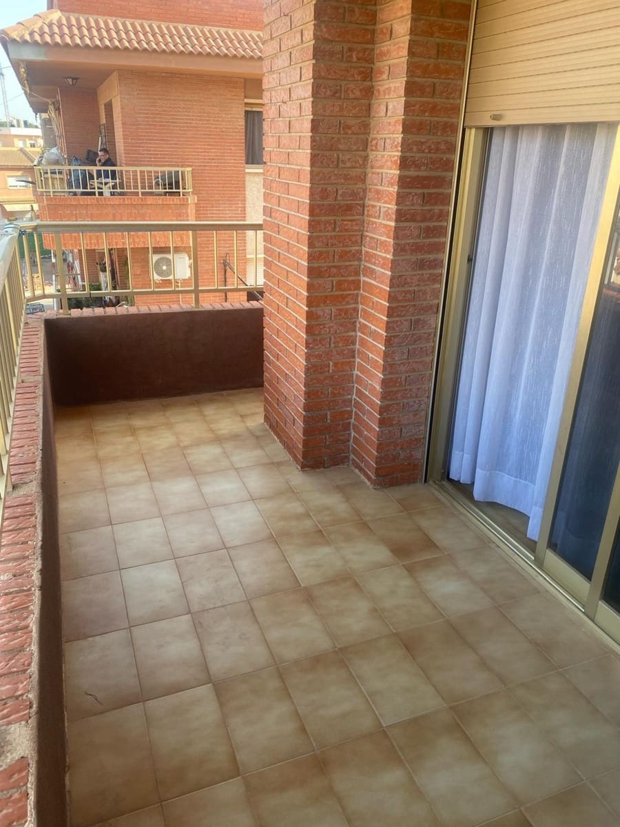 Apartamento de 2 habitaciones en San Pedro del Pinatar en venta con garaje - 119.900 € (Ref: 9833647)