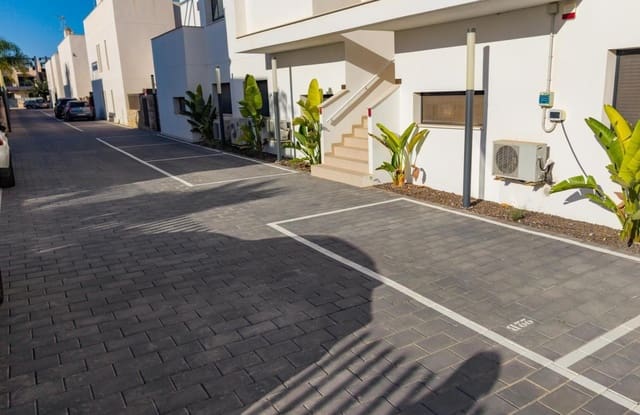 2 soverom Leilighet til salgs i Torre de la Horadada, Pilar de la Horadada med svømmebasseng garasje - € 389 000 (Ref: 9851734)