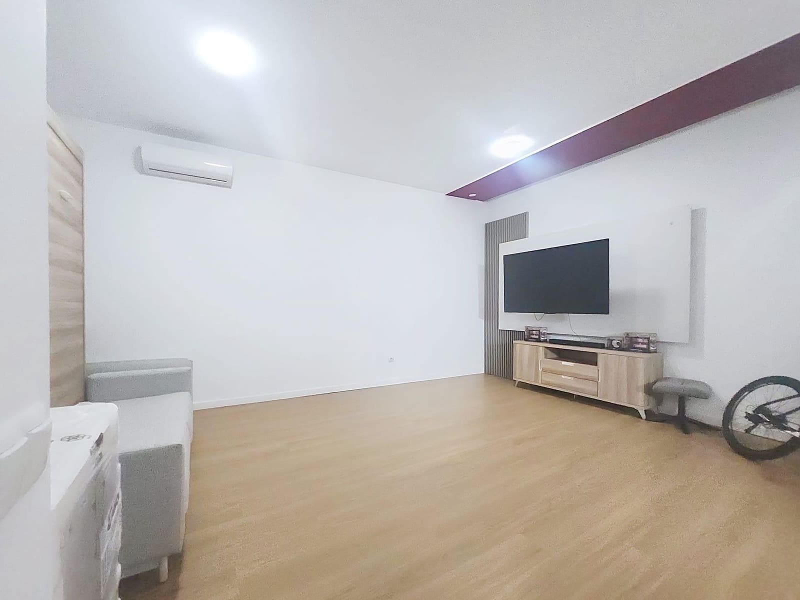 1 slaapkamer Commercieel te koop in Pilar de la Horadada - € 210.000 (Ref: 9860089)
