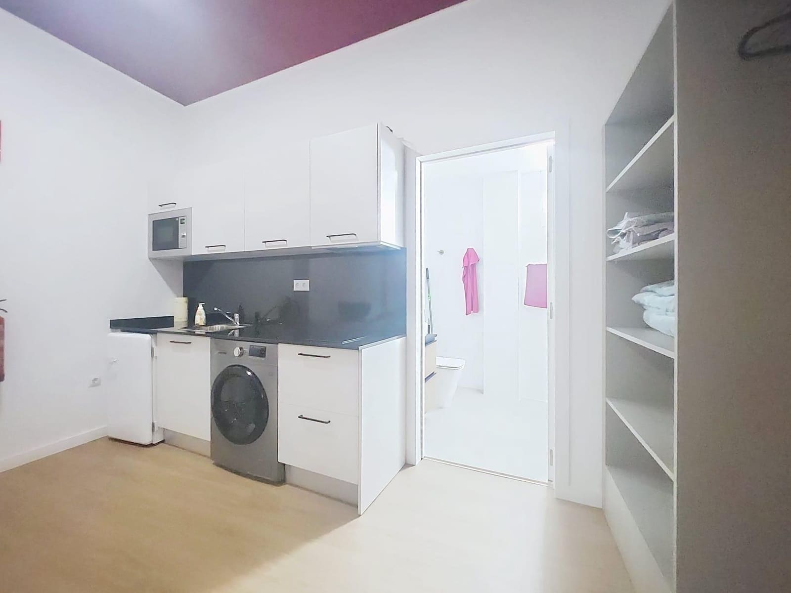 1 slaapkamer Commercieel te koop in Pilar de la Horadada - € 210.000 (Ref: 9860089)