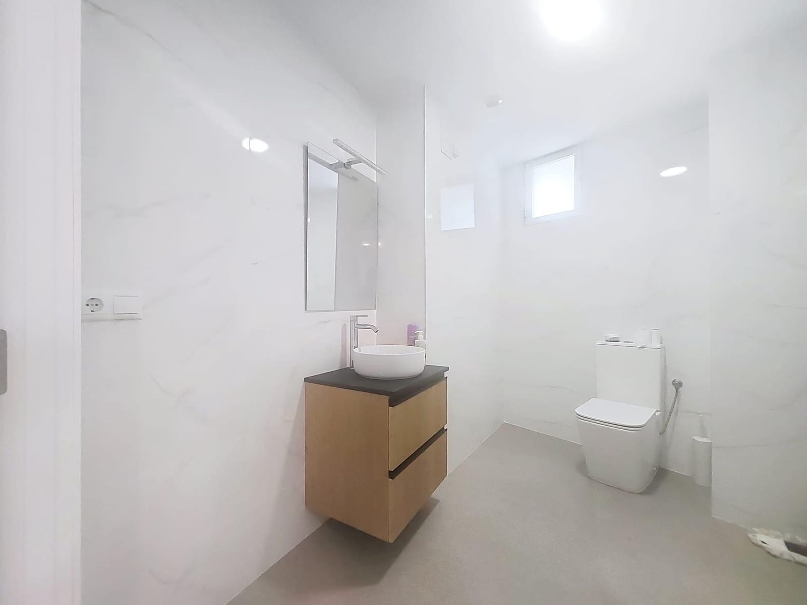 1 slaapkamer Commercieel te koop in Pilar de la Horadada - € 210.000 (Ref: 9860089)