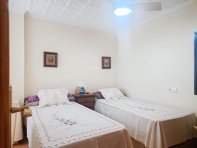 Piso de 2 habitaciones en Lo Pagan, San Pedro del Pinatar en venta - 123.900 € (Ref: 9907599)