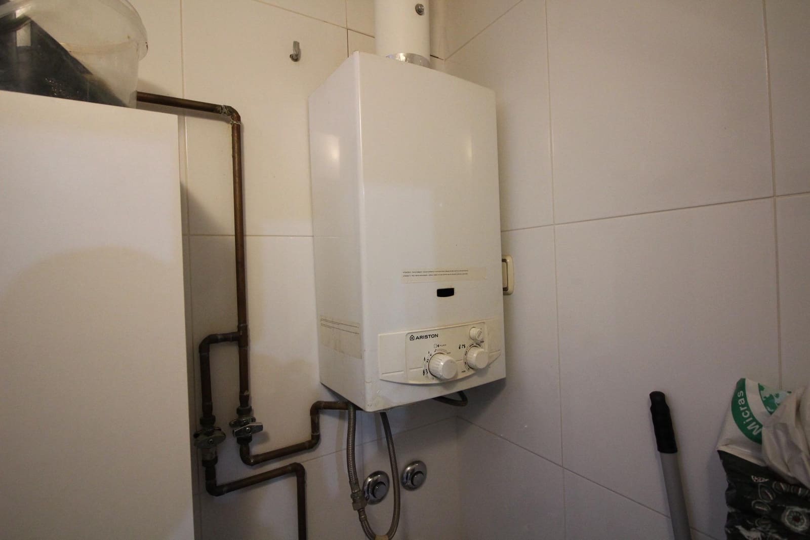 Piso de 3 habitaciones en Pilar de la Horadada en venta con piscina garaje - 145.000 € (Ref: 9913162)