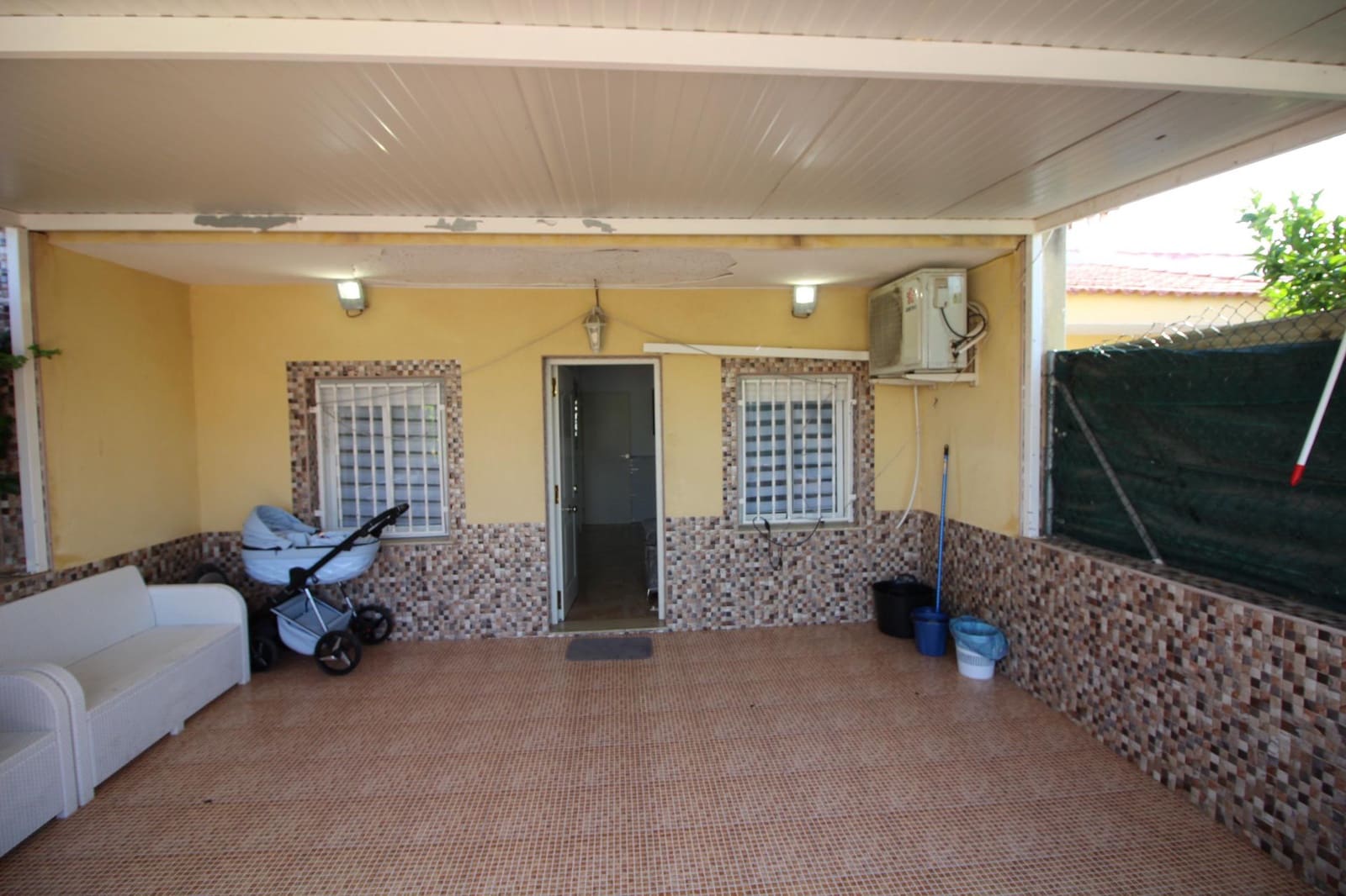 Chalet de 2 habitaciones en Santiago de la Ribera en venta con garaje - 129.900 € (Ref: 9922302)