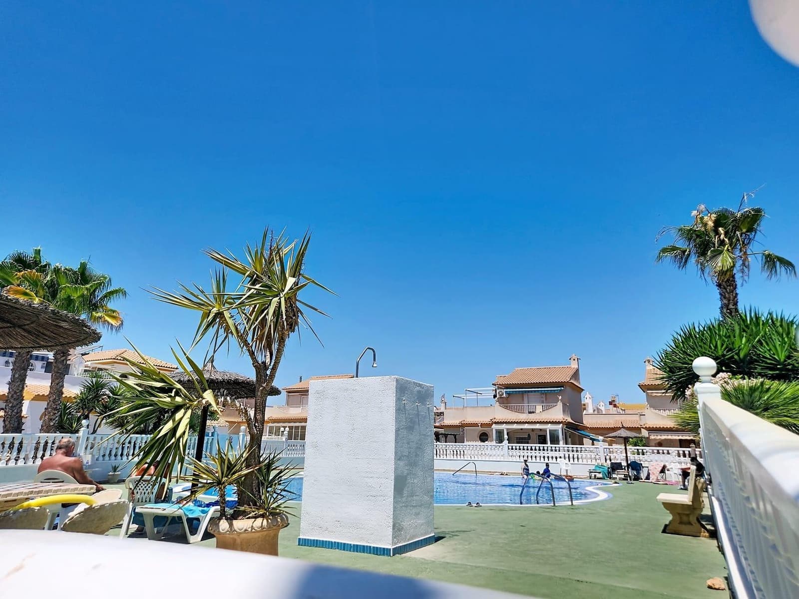 2 slaapkamer Bungalow te koop in Playa Flamenca met zwembad garage - € 199.000 (Ref: 9959781)
