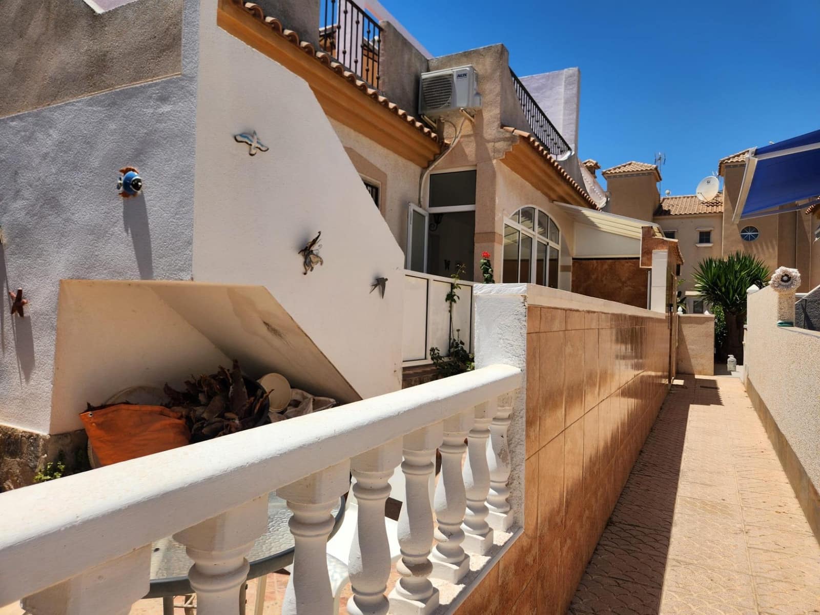2 slaapkamer Bungalow te koop in Playa Flamenca met zwembad garage - € 199.000 (Ref: 9959781)