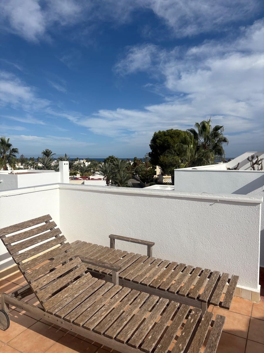 1 quarto Penthouse para arrendamento para férias em Vera com piscina Garagem - 200 € (Ref: 9495479)